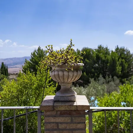 Casa Dei Carrubbi By Domusicily Villa